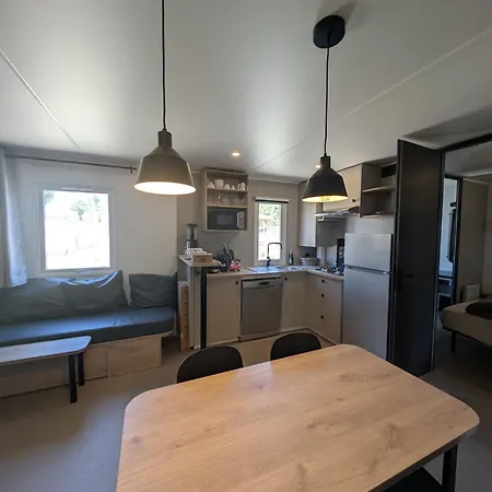 Kemping Mobil-Home, Terrasses, Pour 6 A 8P Domaine La Yole 5 Etoiles Vendres